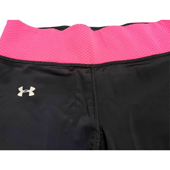 UNDER ARMOUR MID RISE LEGGINGS, GIRLS, 11/12, BLACK W/PINK TRIM, SHE’S A FIGHTER - Picture 3 of 11